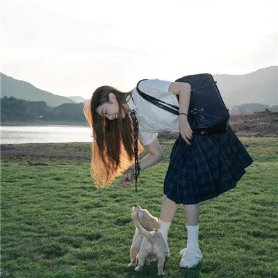 传闻中的女人